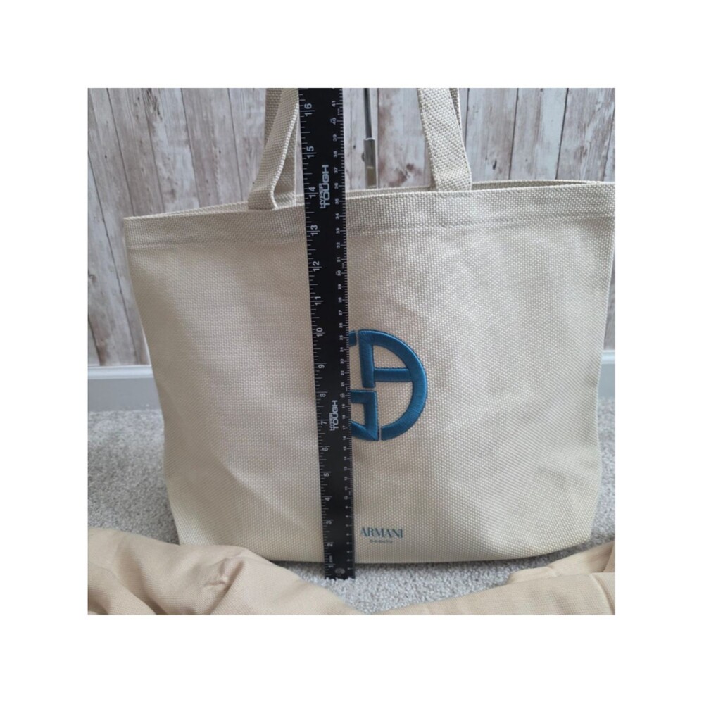 Women's Armani Tote Bag with matching beach towel NWOT - Picture 3 of 8